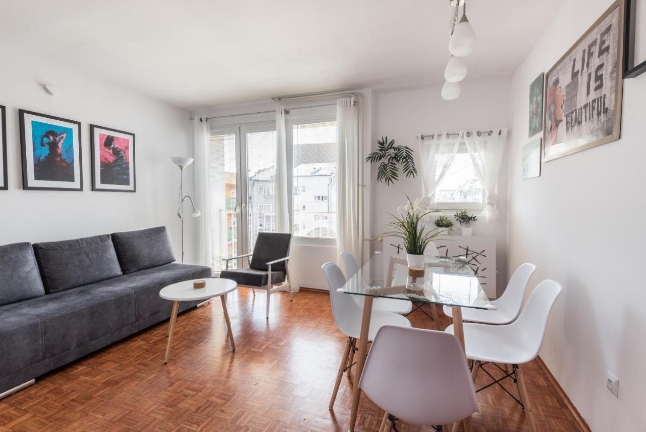 Samba Apartment Вроцлав Экстерьер фото